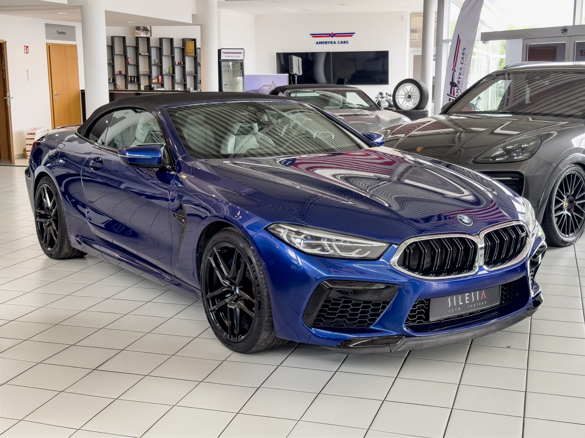 BMW M8 Cabrio